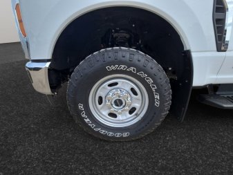 2023 Ford F-350 Super Duty XL  - Diesel Engine - Image 11