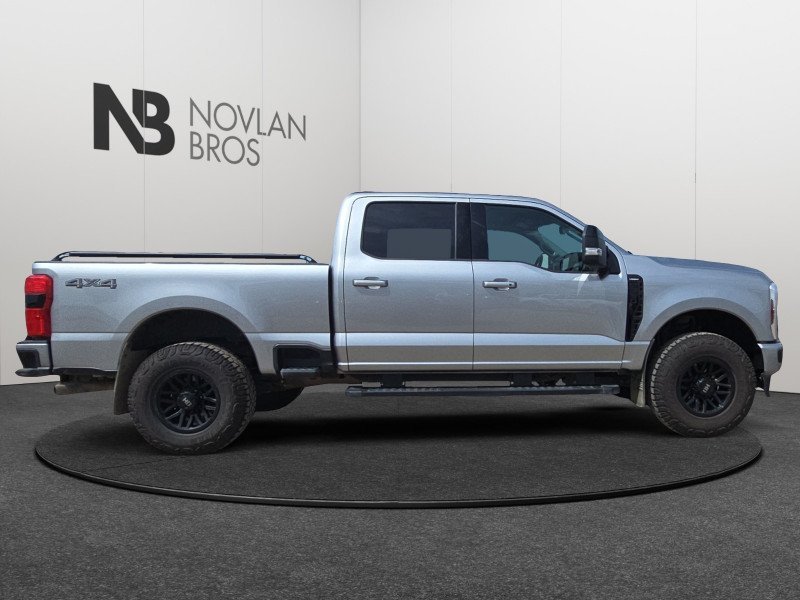 Ford F-350 Super Duty Lariat  - Navigation 1FT8W3BNXREE43106 124295