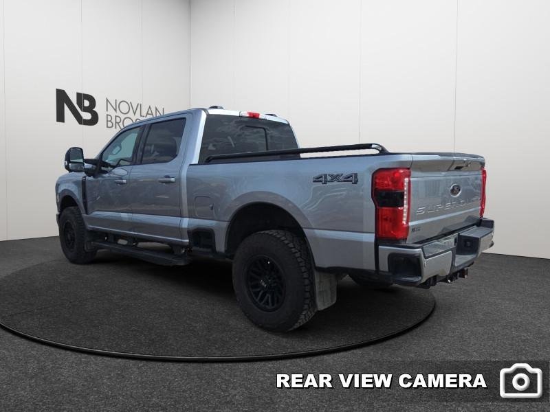 Ford F-350 Super Duty Lariat  - Navigation 1FT8W3BNXREE43106 124332