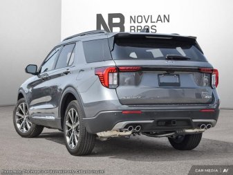 2025 Ford Explorer Platinum  - Leather Seats - Image 3