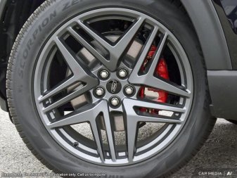 2025 Ford Explorer ST-Line  - Sunroof - Image 7