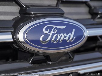 2025 Ford Explorer Active  - Heated Seats - Image 8