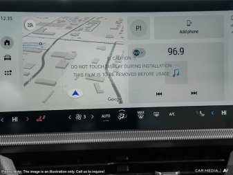 2025 Ford Explorer Active  - Heated Seats - Image 17