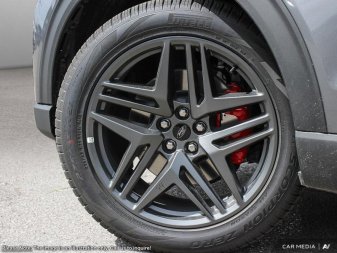 2025 Ford Explorer ST  -  Sunroof -  Cooled Seats - Image 7