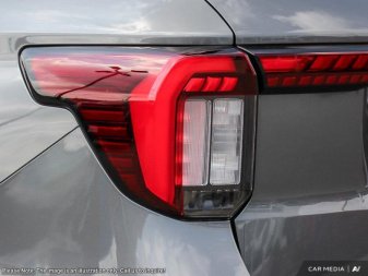 2025 Ford Explorer ST  -  Sunroof -  Cooled Seats - Image 10