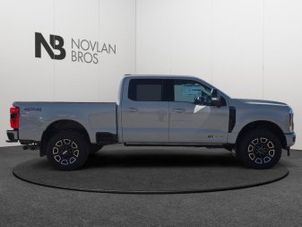 2025 Ford F-350 Super Duty Platinum  - Power Stroke - Image 5
