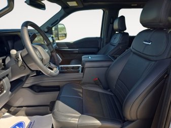 2025 Ford F-350 Super Duty Platinum  - Power Stroke - Image 8