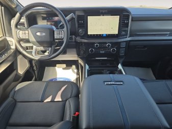 2025 Ford F-350 Super Duty Platinum  - Power Stroke - Image 9