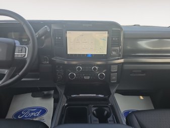 2026 Ford F-350 Super Duty Lariat  - Moonroof - Image 10