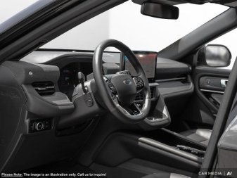 2025 Ford Explorer Platinum  - Sunroof -  Cooled Seats - Image 11