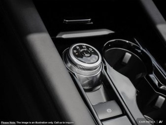 2025 Ford Explorer Platinum  - Sunroof -  Cooled Seats - Image 16