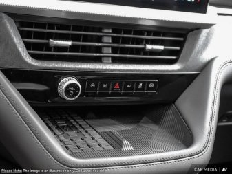 2025 Ford Explorer Platinum  - Sunroof -  Cooled Seats - Image 23