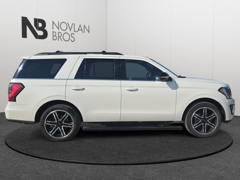 Ford Expedition Limited  - Navigation - Sunroof 1FMJU2AT2LEA76836 127817