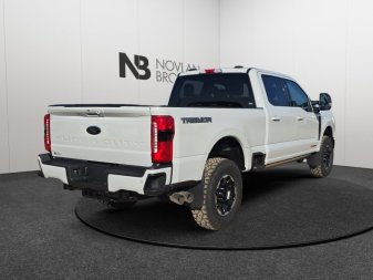 Ford F-350 Super Duty Lariat 1FT8W3BM5SEC70981 127908