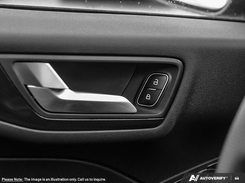 Ford Escape ST-Line Select   - Sunroof - Tech Package 1FMCU9NAXSUB54407 128013