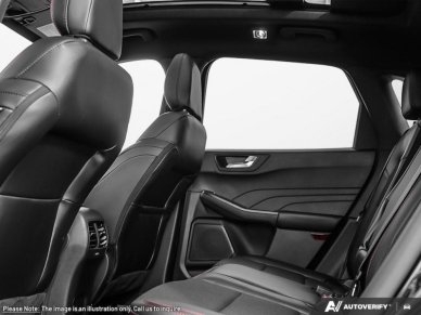 2025 Ford Escape ST-Line Select   - Sunroof - Tech Package - Image 20