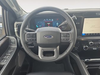 2026 Ford F-350 Super Duty Lariat  - Premium Audio - Image 11