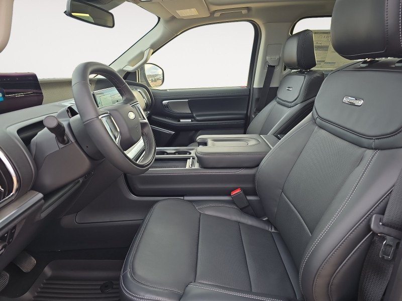 Ford Expedition Platinum  - BlueCruise 1FMJU1M83SEA61715 129840