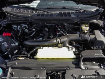 2025 Ford F-150 Lariat  - Tow Package - Image 5