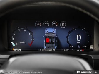 2025 Ford F-150 XLT - Image 12