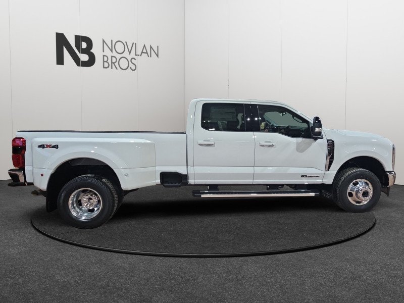 Ford F-350 Super Duty Lariat  - Premium Audio 1FT8W3DT9TED11845 132797