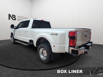 2026 Ford F-350 Super Duty Lariat  - Premium Audio - Image 2