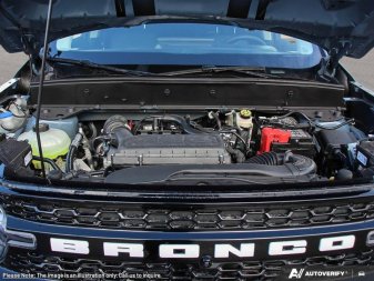 2025 Ford Bronco Sport Outer Banks  - Sunroof - Image 5