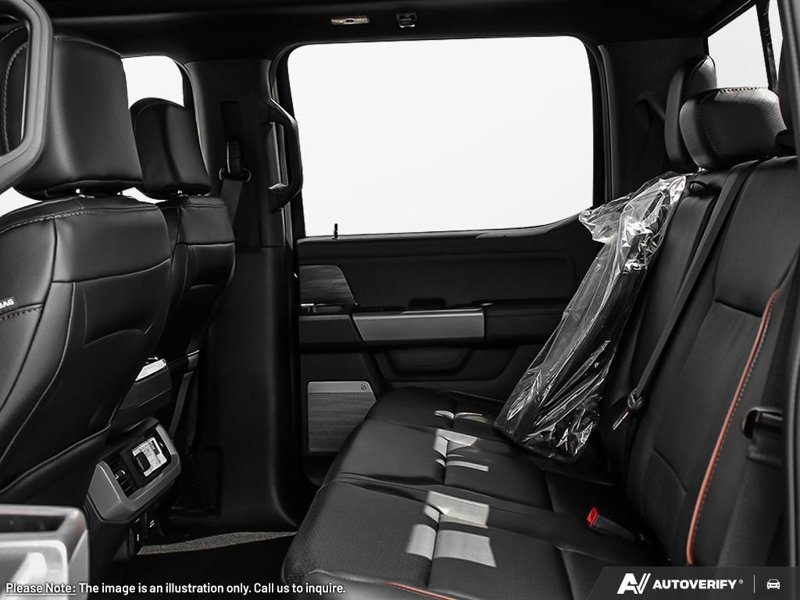 Ford F-150 LARIAT  - Sunroof 1FTFW5L85TKD25498 140001