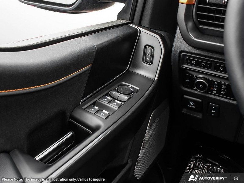 Ford F-150 Tremor  - Tailgate Step 1FTFW4L87SFC63121 134327