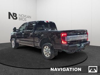 2022 Ford F-350 Super Duty Platinum  - Power Stroke - Image 3