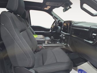 2022 Ford F-150 XLT  - Sunroof - Heated Seats - Image 13