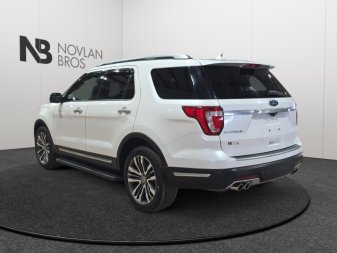 2019 Ford Explorer Platinum  - Sunroof - Heated Seats - Image 3