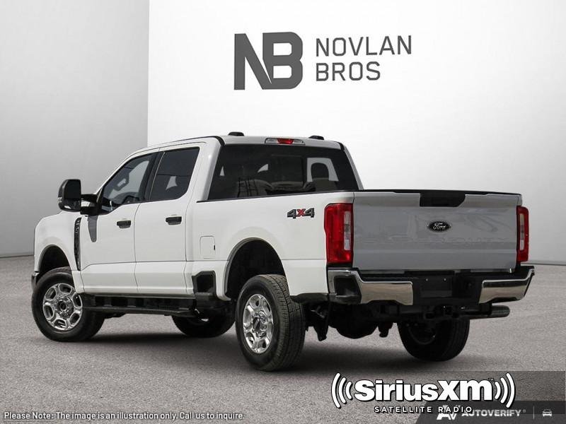 Ford F-250 Super Duty XLT  - Running Boards 1FT7W2BA1TED95408 137042