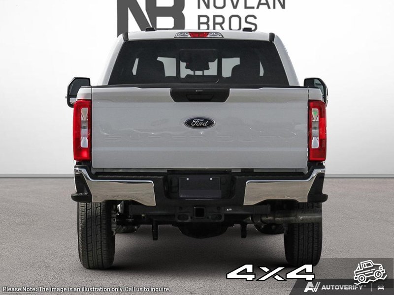 Ford F-250 Super Duty XLT  - Running Boards 1FT7W2BA1TED95408 140472