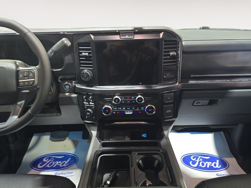 Ford F-350 Super Duty Lariat  - Premium Audio 1FT8W3BT3TED84650 140519
