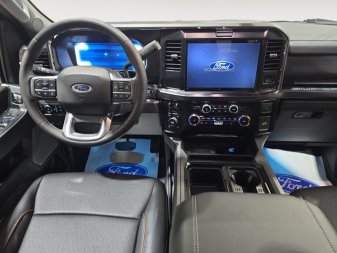 2026 Ford F-250 Super Duty Lariat  - Premium Audio - Image 9