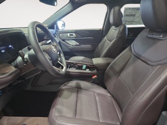 2026 Ford Explorer Platinum  - Leather Seats - Image 8