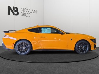 2026 Ford Mustang Dark Horse  - Tech Package - Image 6