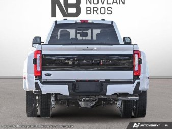 Ford F-450 Super Duty Platinum  - Diesel Engine 1FT8W4DT6TEE12590 140721
