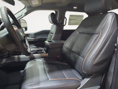 2026 Ford F-350 Super Duty Lariat  - Premium Audio - Image 8