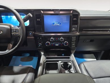 2026 Ford F-350 Super Duty Lariat  - Premium Audio - Image 10