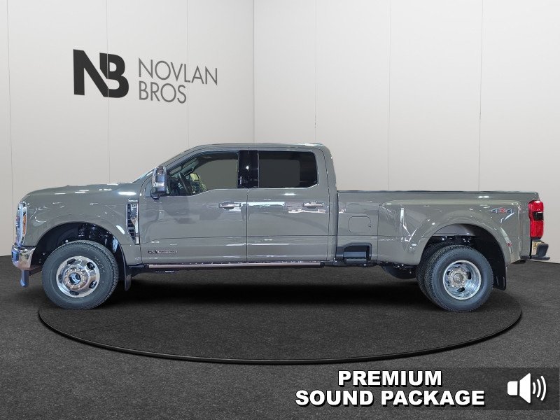 Ford F-350 Super Duty King Ranch  - Diesel Engine 1FT8W3DT7TEE09563 141003