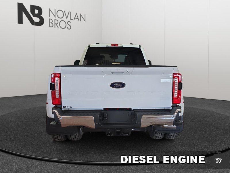 Ford F-350 Super Duty XLT  - Diesel Engine 1FT8W3DT8TEE08471 141897