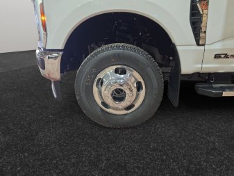 2026 Ford F-350 Super Duty XLT  - Diesel Engine - Image 14