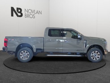 2026 Ford F-350 Super Duty Lariat  - Premium Audio - Image 6