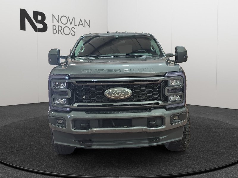Ford F-350 Super Duty Lariat  - Diesel Engine 1FT8W3BT2PEC63579 139165