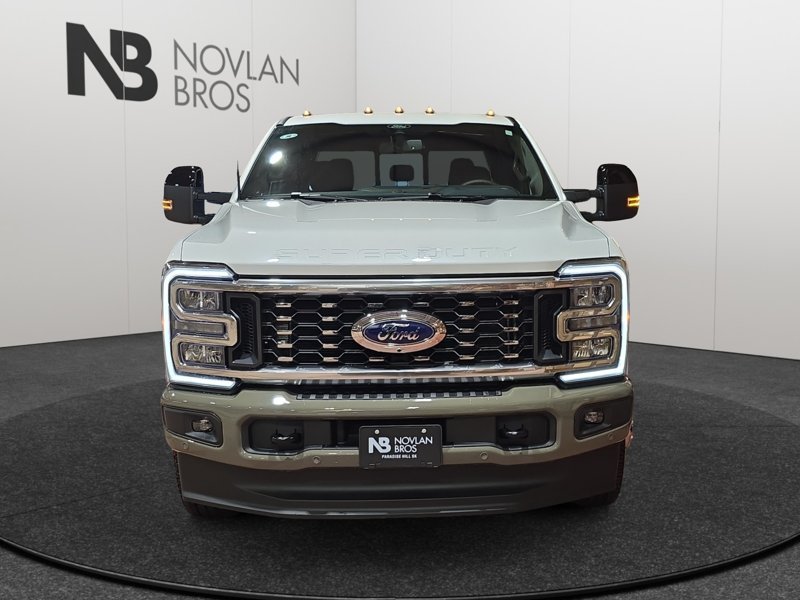 Ford F-350 Super Duty King Ranch  - Diesel Engine 1FT8W3DTXTEE26003 141662