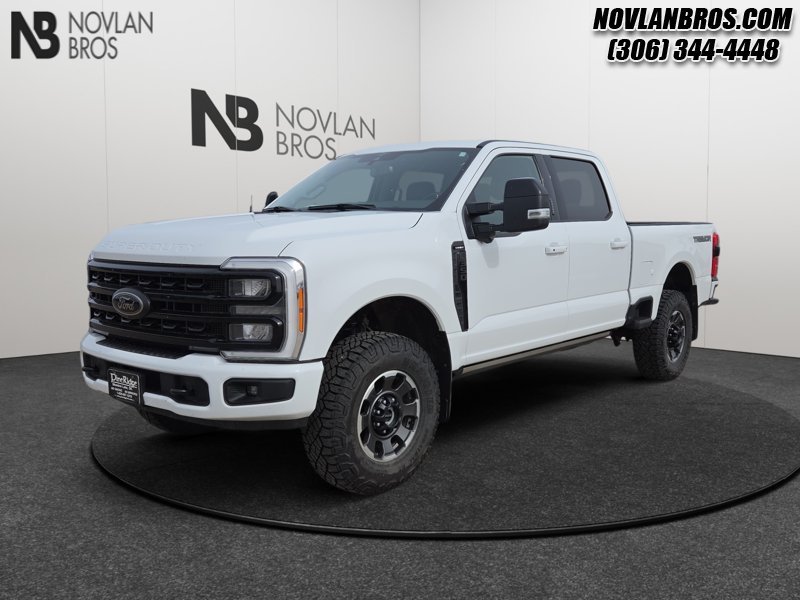 Ford F-350 Super Duty Lariat  - Navigation 1FT8W3BN5PED25073 142695