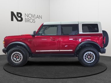 2026 Ford Bronco Outer Banks - Image 2