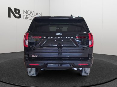 2027 Ford Expedition Platinum - Image 4